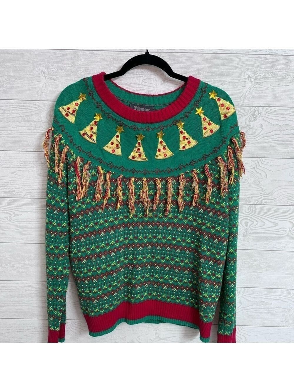33 Degrees Women’s Green & Red Christmas Sweater. Size L